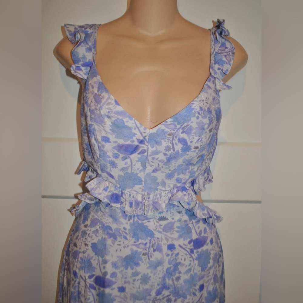 ASTR THE LABEL Anthropologie Cassis Floral Ruffle Cut Out Maxi Dress XS NWOT - Picture 6 of 10